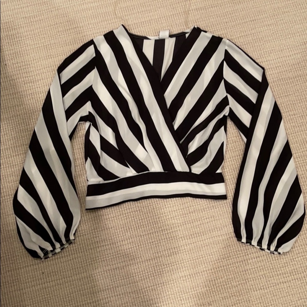 Striped long sleeve crop top